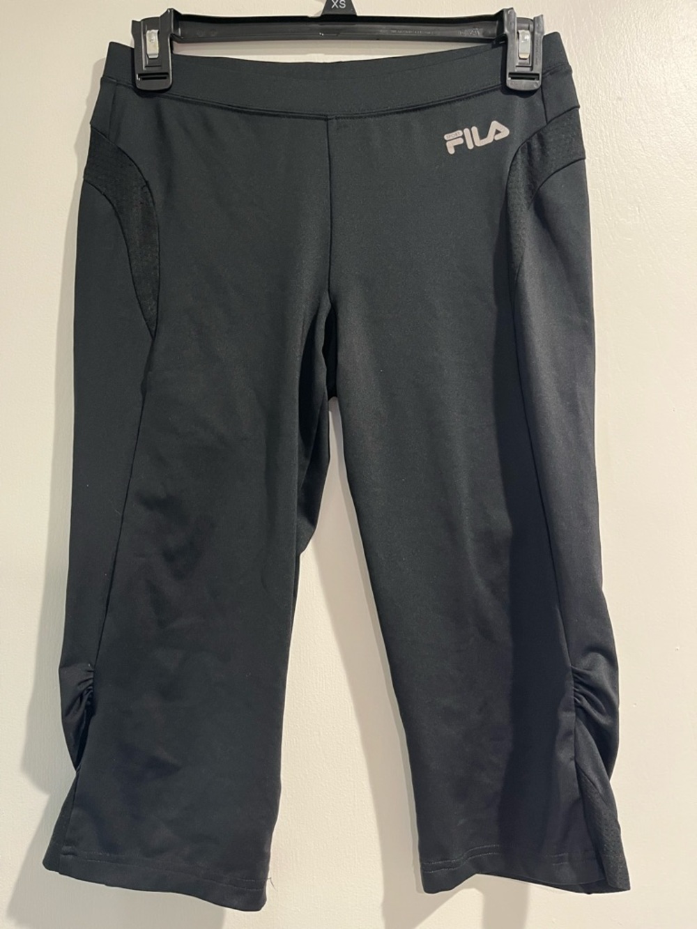 Fila Black Women's Cropped Athletic Leggings Size XS
